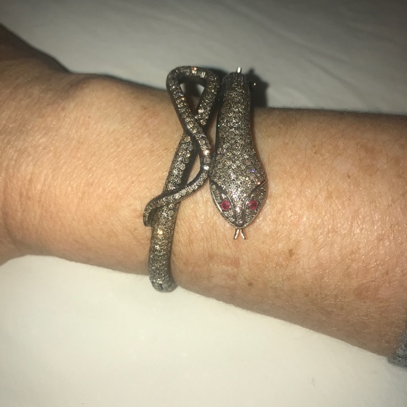 Genuine Diamond snake bangle - Picture 3 of 4